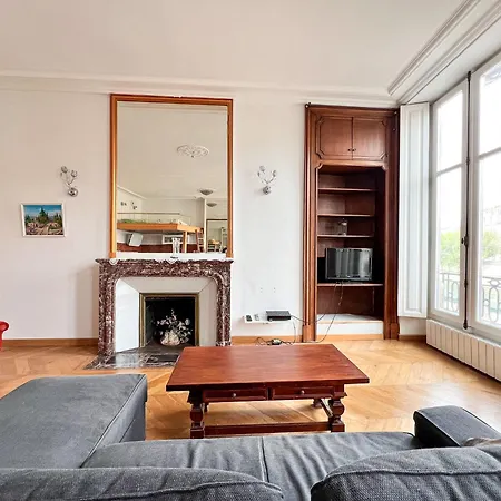 Appartement Charmant Paris, Vue Notre-dame Paris