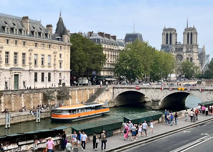 Apartman Charmant Paris, Vue Notre-dame Párizs