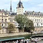Charmant Paris, Vue Notre-dame